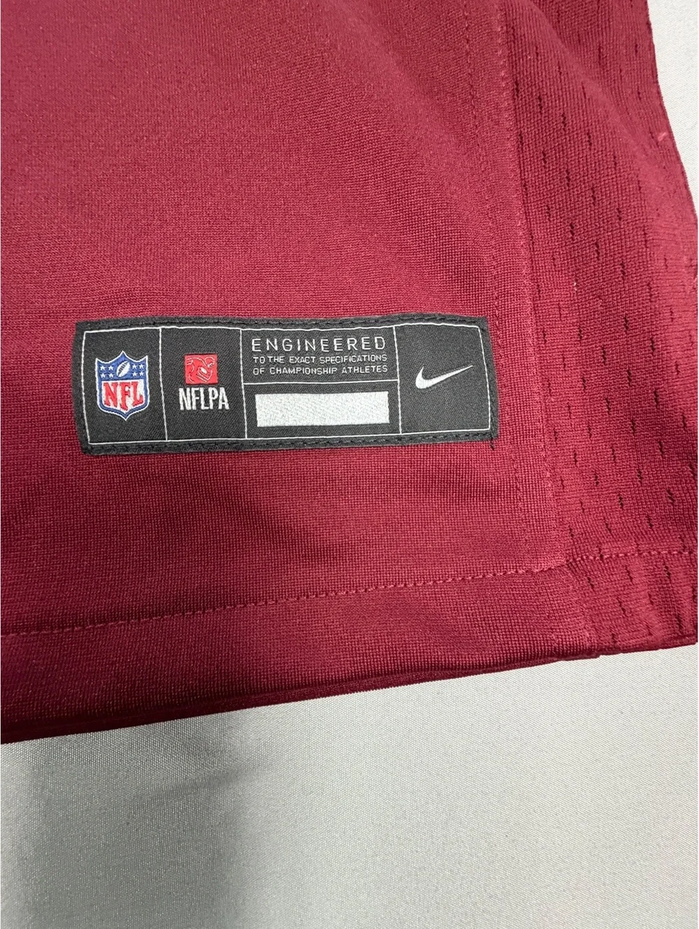 Nike Terry McLaurin #17 Washington Commanders Jersey YXL